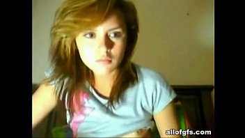 18 year old teen masturbates for web cam - More at porncamx.com