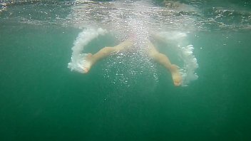 Snorkel en el mar linda sirena